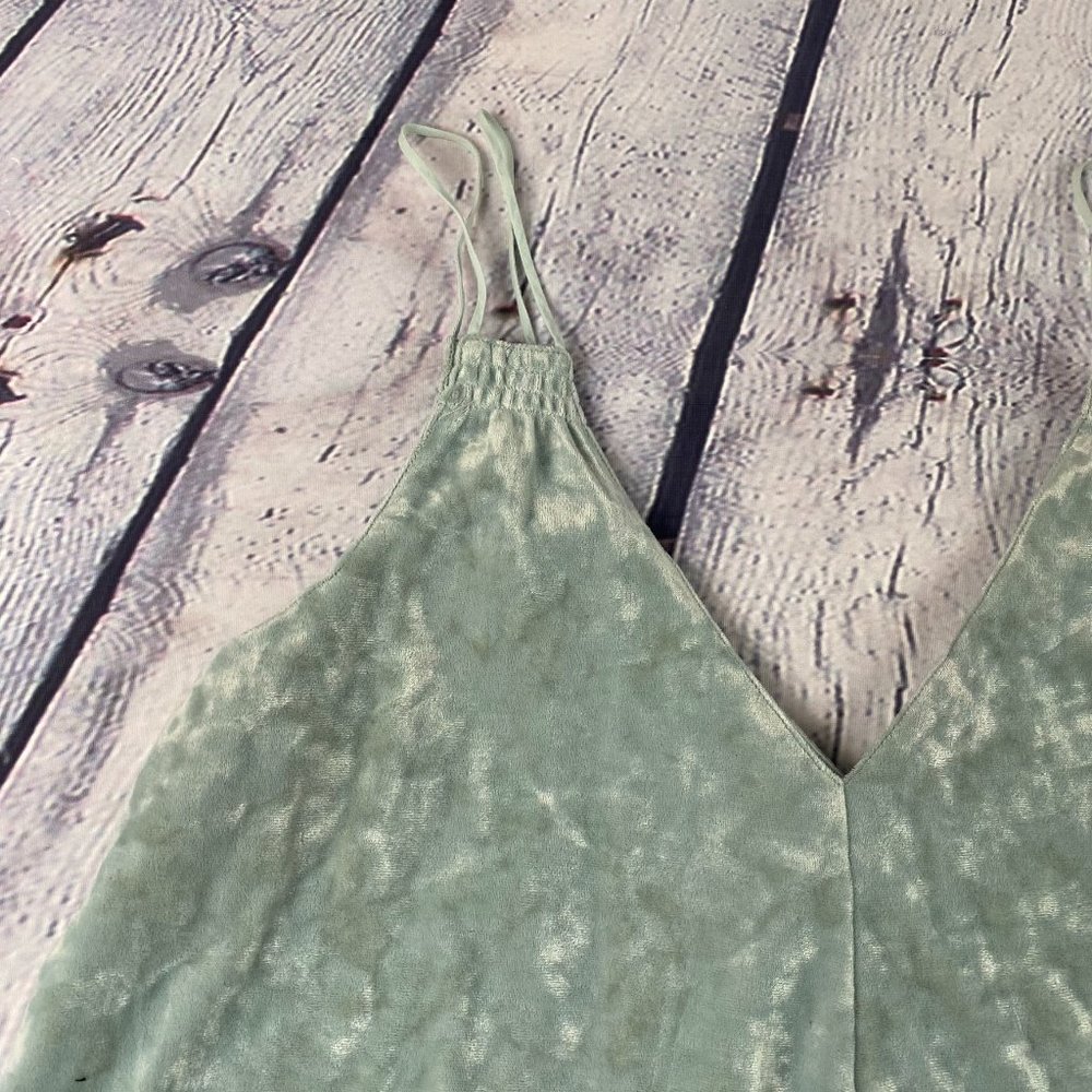 Aerie Crushed Velvet Layered Tank Top Green - Picture 3 of 6